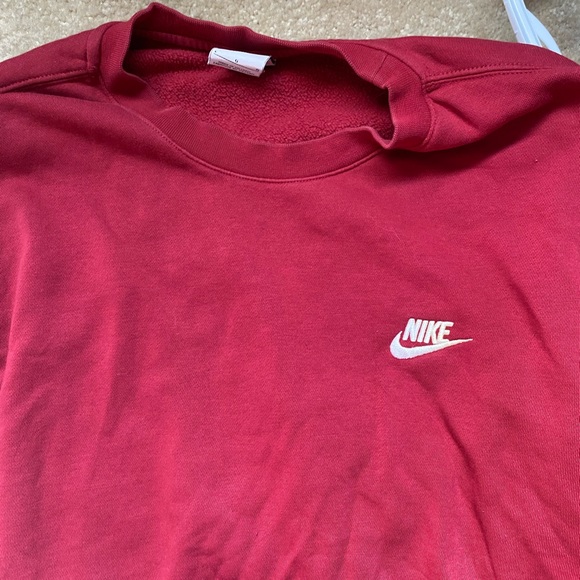 Wine Red Nike Crewneck L - Picture 2 of 3